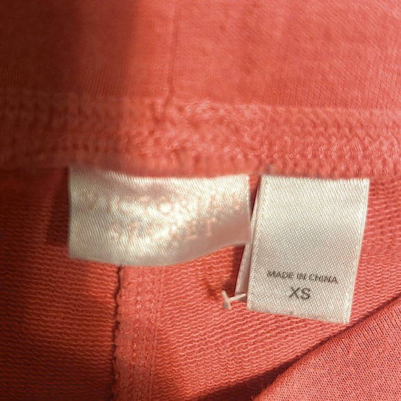 Victoria’s Secret pajamas pink - Picture 3 of 5